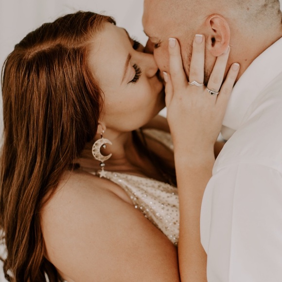 Meet your Posher, Monique - Picture 5 of 5